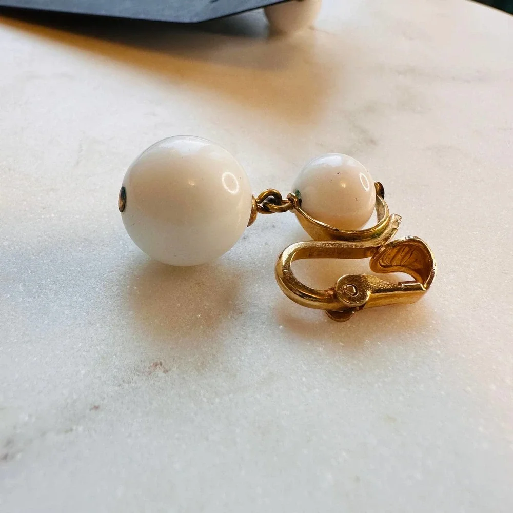 Napier - Vintage Clip Earrings, Gold Plated with Milk Glass Beads - Picture 4 of 5